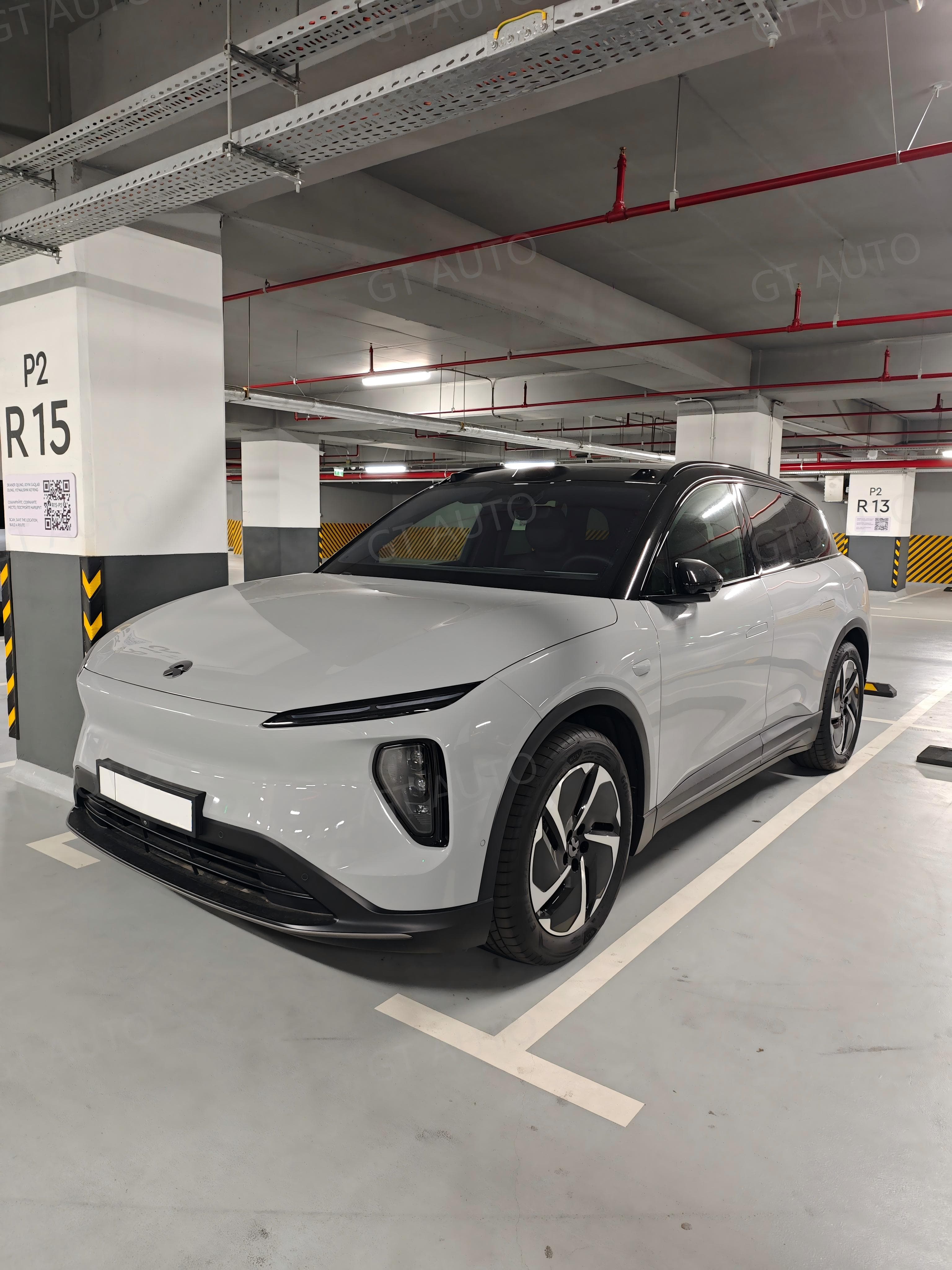 NIO EL6