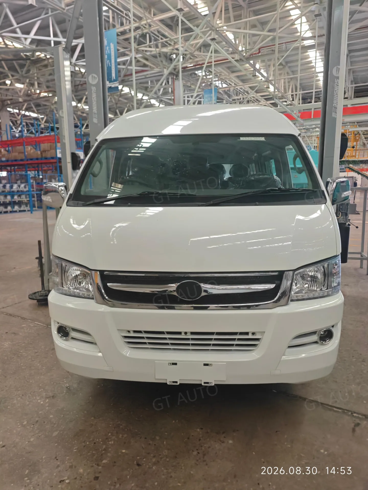 纯电动MPV