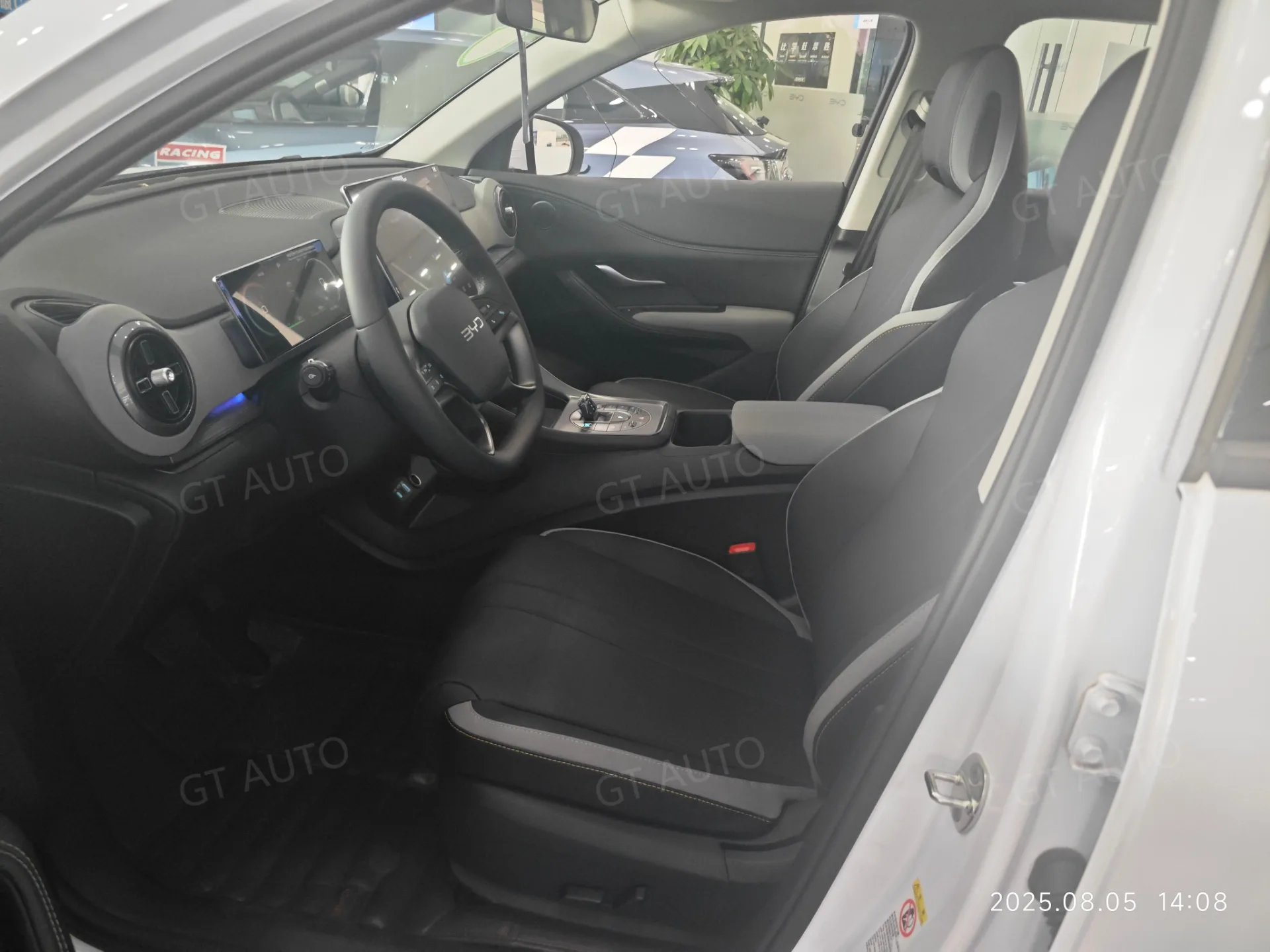 BYD EV 14